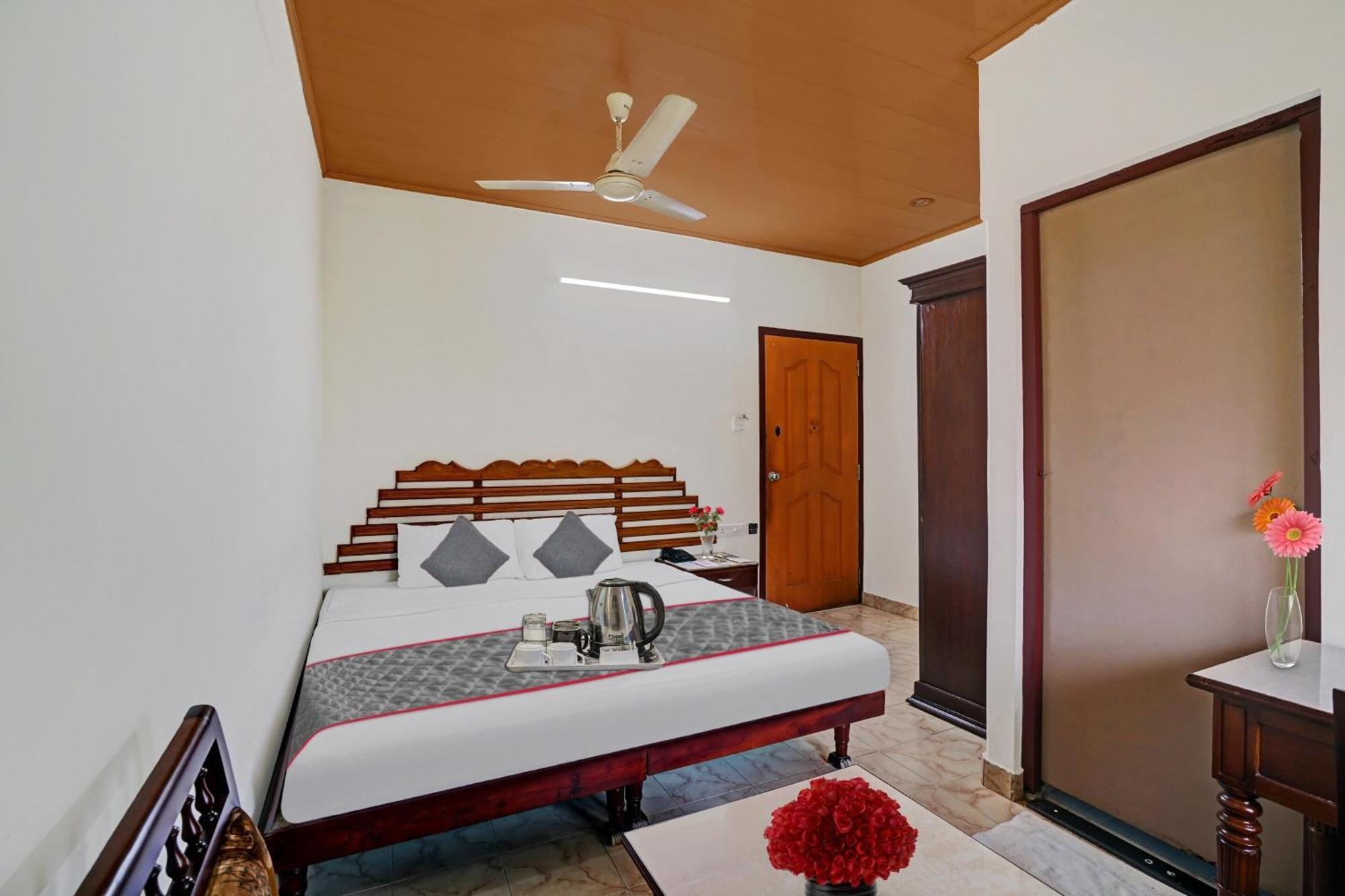 Palette - Pagoda Resorts Alappuzha ภายนอก รูปภาพ