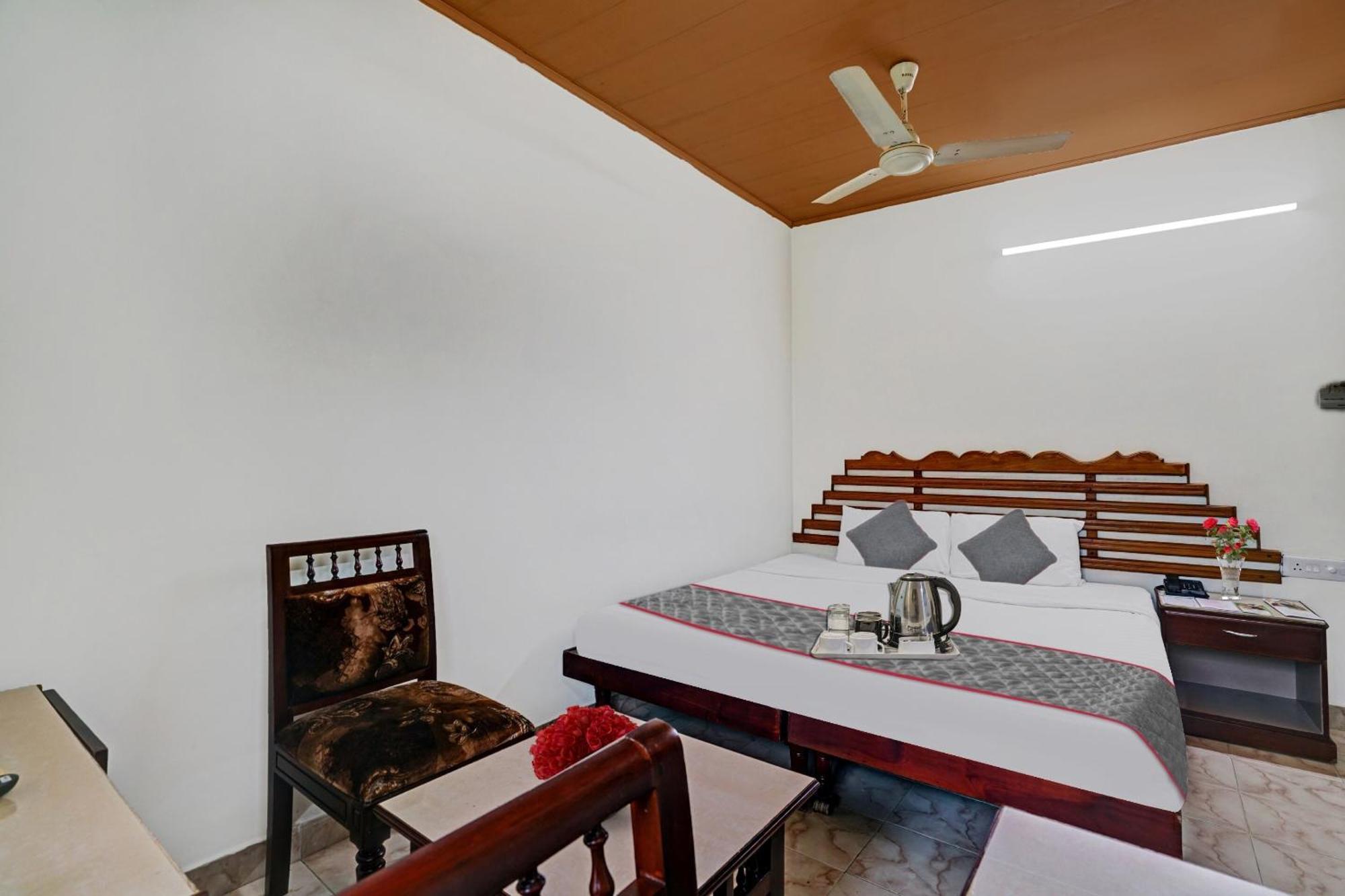Palette - Pagoda Resorts Alappuzha ภายนอก รูปภาพ