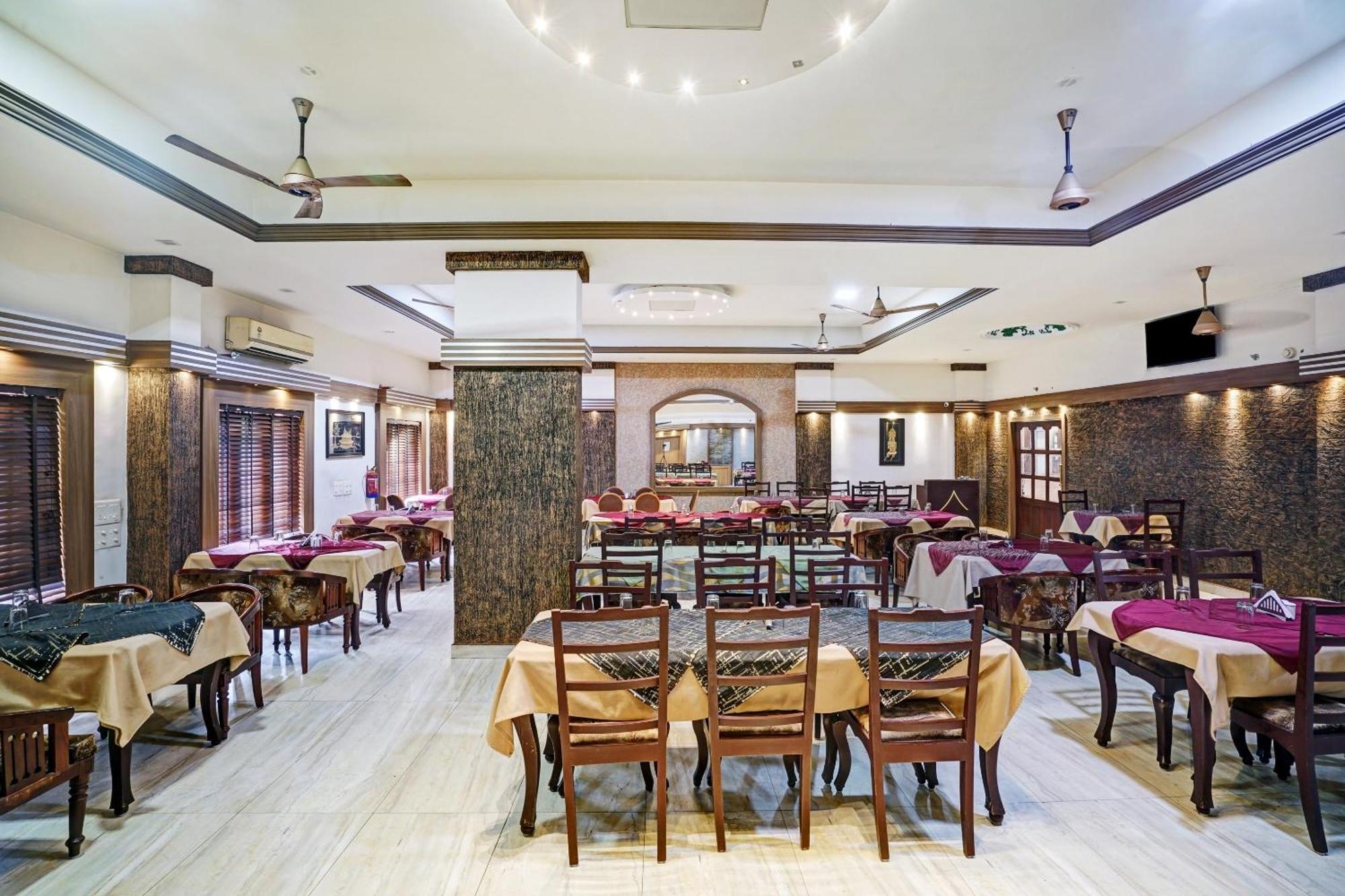 Palette - Pagoda Resorts Alappuzha ภายนอก รูปภาพ